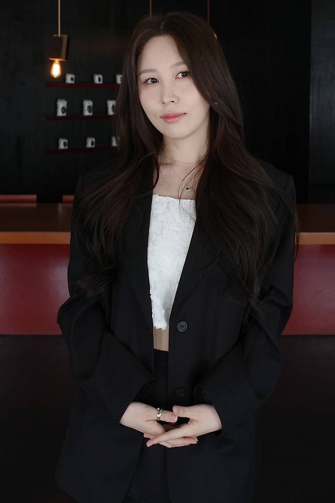 권진아는 5월 10~11일 이틀 동안 서울 송파구 잠실실내체육관에서 단독 콘서트를 개최한다. 어나더 제공