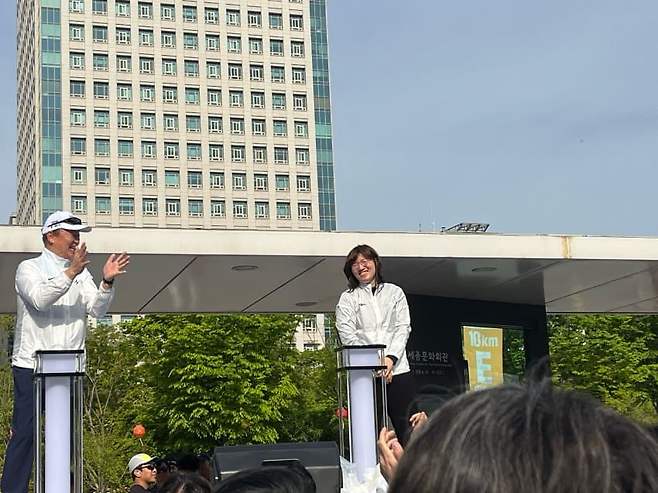 0beff405c3876ffe23ecf5e04f9c706d3031c77709eb548cef8e35f752bd845904fbccd747631e6c7d75094f72c51992ff761097f6