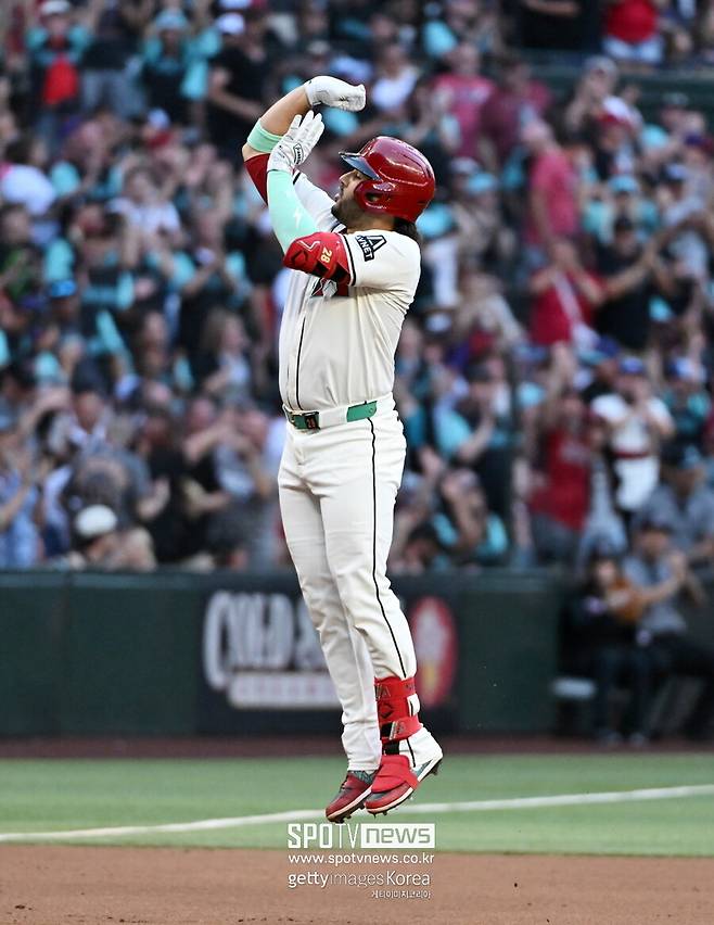 ▲ 에우제니오 수아레즈