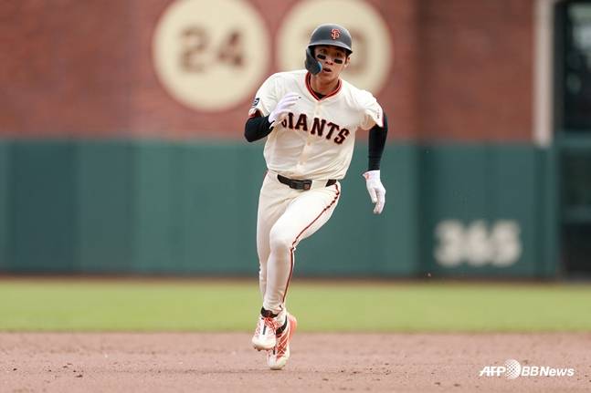 주루하는 이정후. /AFPBBNews=뉴스1