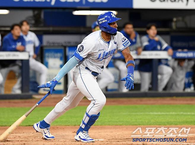 24일 대구 라이온즈파크에서 열린 삼성 라이온즈와 KIA 타이거즈의 경기. 삼성 디아즈가 타격을 하고 있다. 대구=박재만 기자 pjm@sportschosun.com/2025.04.24/