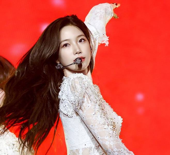 르세라핌 카즈하/쏘스뮤직