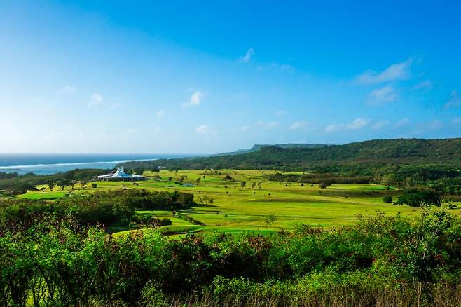 괌 최남단 '골퍼 성지'… 18홀·노캐디 라운딩 가능