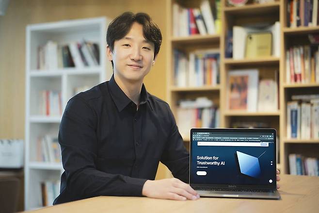 문성민 실장은 텍사스 인스트루먼트에서 반도체 필드 애플리케이션 엔지니어, 키사이트에서도 설루션 컨설턴트를 지냈다 / 출처=IT동아