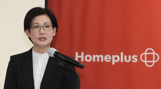 지난 3월 기자간담회에서 기업 회생절차 관련 입장을 발표하는 조주연 홈플러스 사장. 연합뉴스