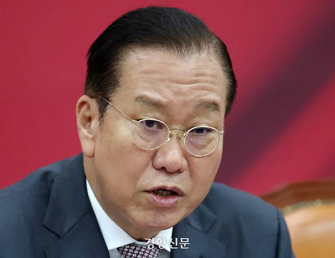 권영세 국민의힘 비상대책위원장이 24일 국회에서 열린 비상대책위원회의에서 발언을 하고 있다. 박민규 선임기자