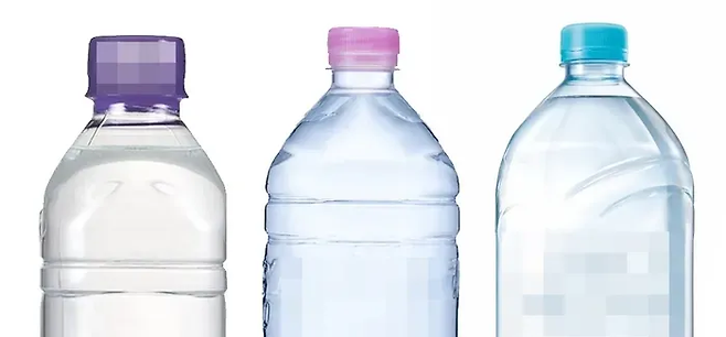 각종 플라스틱 병입 생수들의 모습. 경향신문 자료사진