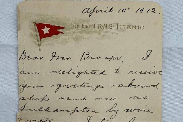 타이태닉호 생존자인 아치볼드 그레이시 미국 육군 대령이 배에 탑승한 날인 1912년 4월 10일 지인에게 쓴 편지. [사진 = 헨리알드리지앤선]