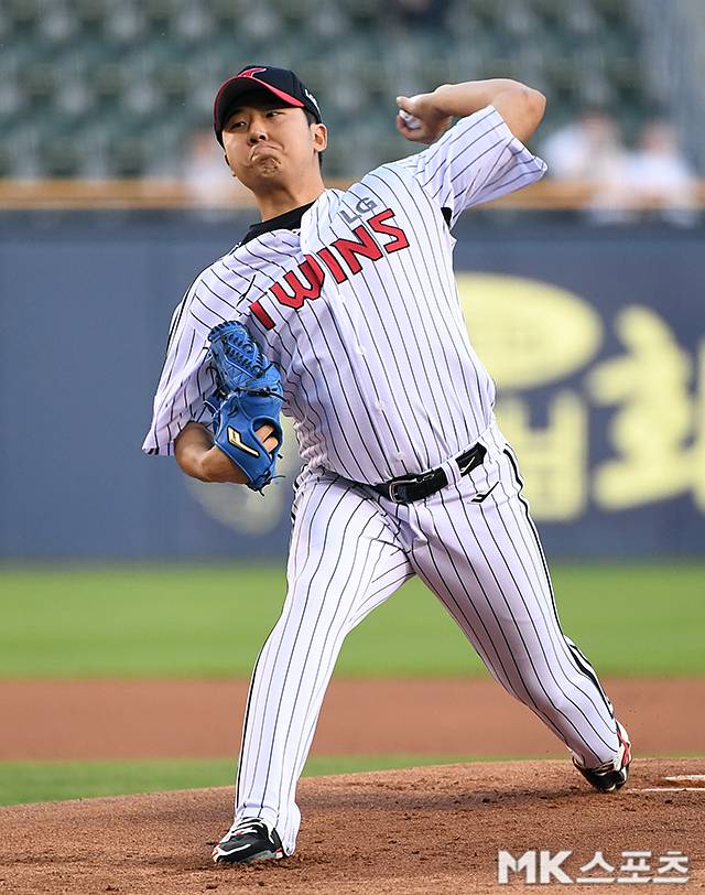 올 시즌 LG의 5선발 자리를 굳게 지키고 있는 송승기. 사진=천정환 기자
