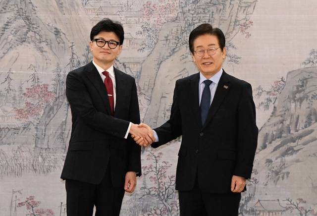 한동훈 국민의힘 대선 경선후보와 이재명 더불어민주당 대선 후보. 뉴시스