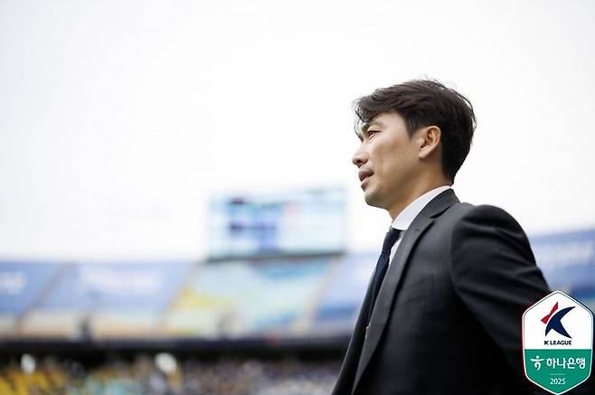 [서울=뉴시스] 프로축구 K리그2 수원 삼성의 변성환 감독. (사진=한국프로축구연맹 제공) *재판매 및 DB 금지