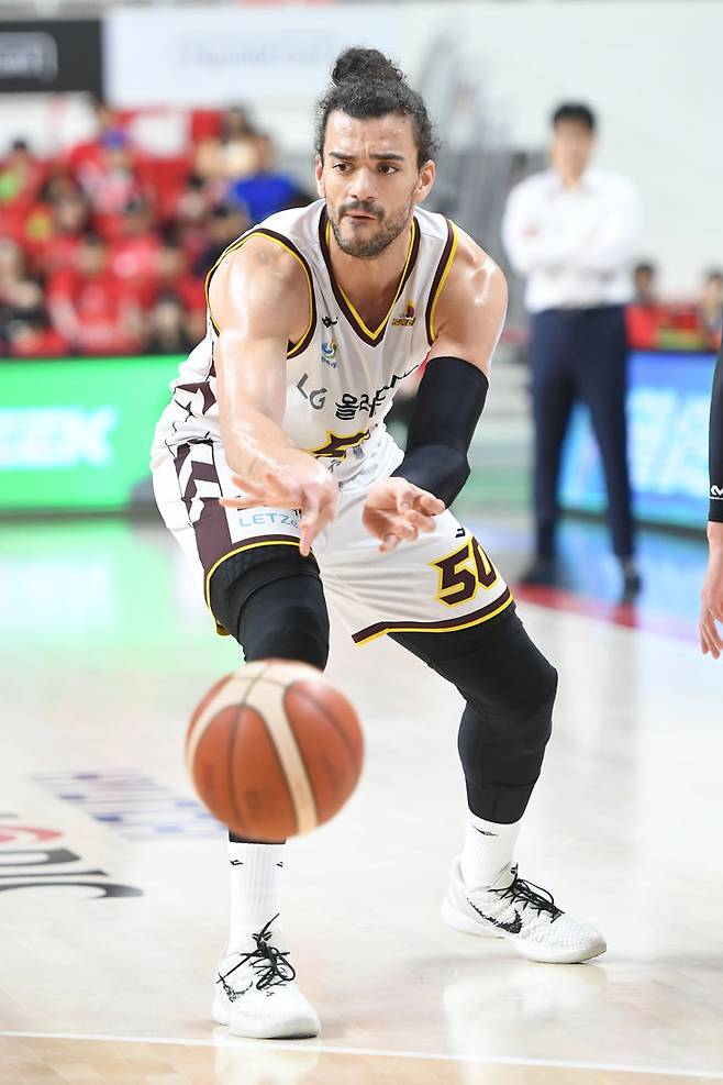 [서울=뉴시스] 프로농구 창원 LG의 아셈 마레이. (사진=KBL 제공) *재판매 및 DB 금지