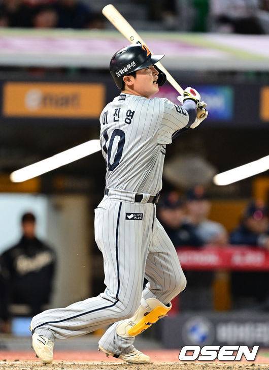 [OSEN=김성락 기자] 한화 이진영. 2025.04.16 / ksl0919@osen.co.kr
