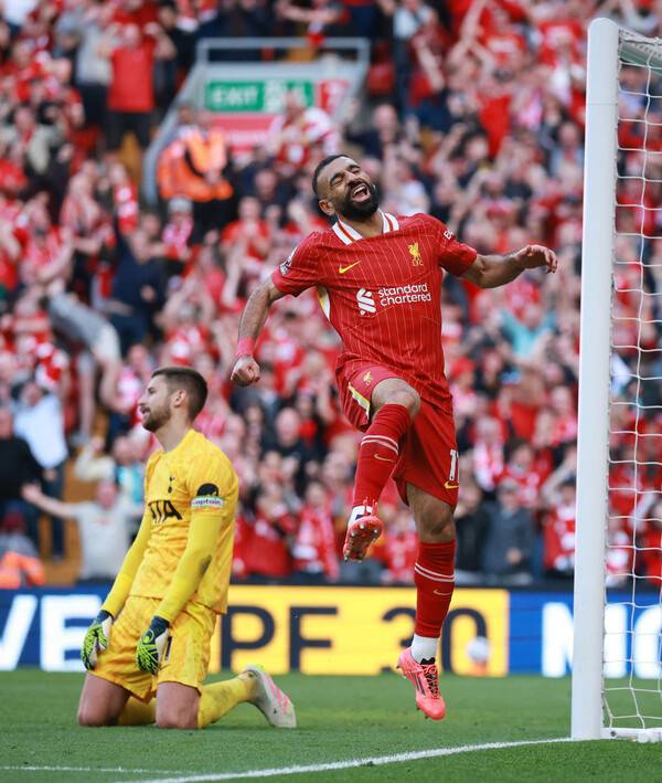 ▲ 토트넘 홋스퍼가 리버풀에 1-5로 패하며 우승 제물이 되고 말았다. 모하메드 살라 등에게 실점했다. ⓒ연합뉴스/AP/REUTERS