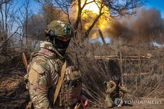 우크라이나 전선에 배치된 러시아 군인 [타스=연합뉴스 자료사진]