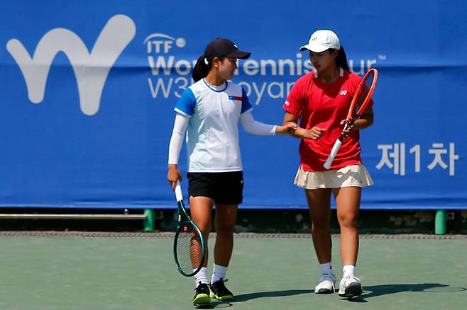 정의수(좌), 최서윤(우)