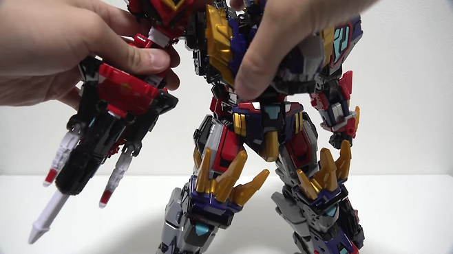 【🦖공룡이 로봇에 6체 합체!】 2025년의 걸작 변형 완구 「렉스 카이저 D6」가 완구 역사에 남는 전설급 로봇 너무 [최강 공룡 미니 포스] 24-33 screenshot.png 현재 일본 장난감 유튜버들이 경악중인 한국 로봇완구 ㅋㅋㅋㅋㅋㅋㅋㅋㅋ