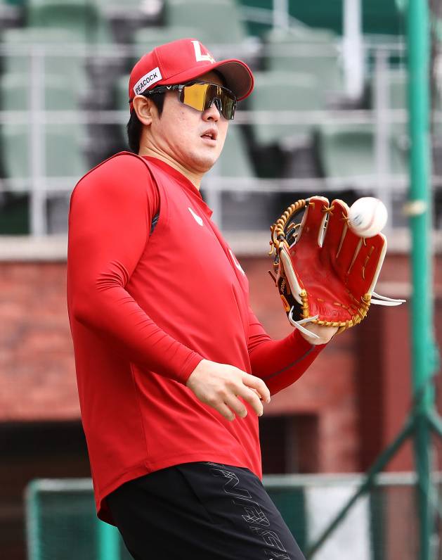 지난 27일 SSG랜더스필드에서 훈련하는 최정의 모습. SSG 제공