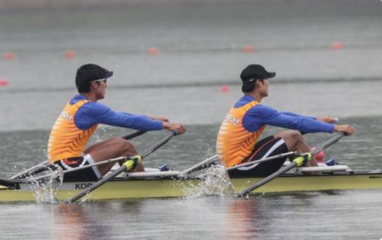 스컬링 종목인 더블 스컬 경기 모습 [대한조정협회 홈페이지 캡처]