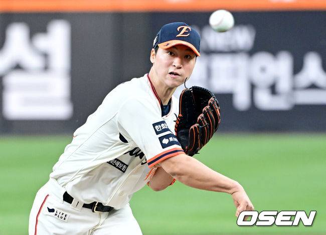 [OSEN=최규한 기자] 한화 엄상백. 2025.04.18 / dreamer@osen.co.kr