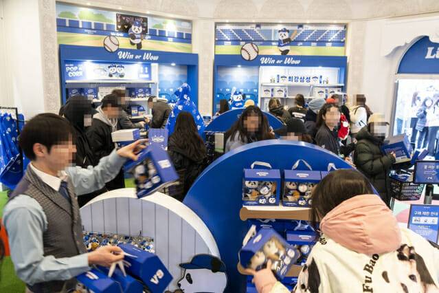 팝업 명소로 떠오른 에버랜드 삼성라이온즈 스토어.(사진=삼성물산)