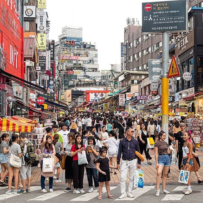 외국인 관점에서 본 전통과 현대가 조화된 도시, 서울