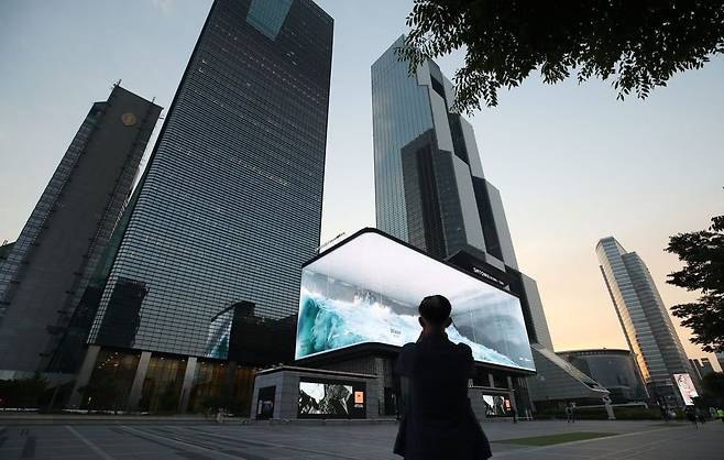 외국인 관점에서 본 전통과 현대가 조화된 도시, 서울