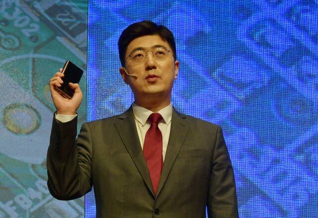 2021년 5월25일, 국민의힘 전당대회에서 청년최고위원으로 출마한 홍종기 후보가 비전발표를 하고 있다. 공동취재사진