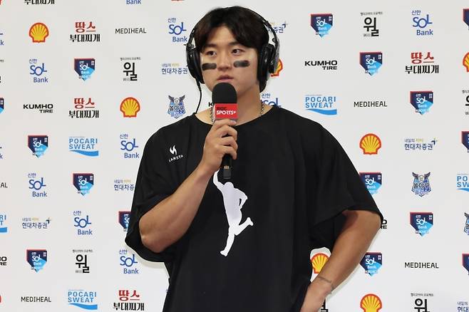 ▲ 29일 경기 승리 후 인터뷰하는 김도영 [KIA타이거즈]&nbsp;