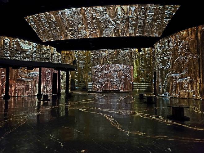 View of "Egyptian Pharaohs, From Cheops to Ramesses II" at the Theatre des Lumieres at the Walkerhill Hotel & Resort B1 (Park Yuna/The Korea Herald)