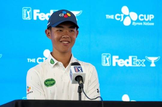 기자회견 하는 크리스 김. 사진[연합뉴스]