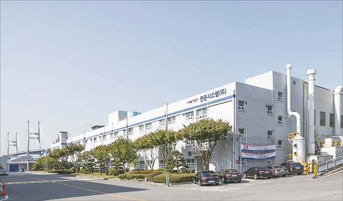 한온시스템이 실적 부진에 시달리면서 한국앤컴퍼니그룹 고심이 커지는 모습이다. 
사진은 한온시스템 평택 공장. (한온시스템 제공)