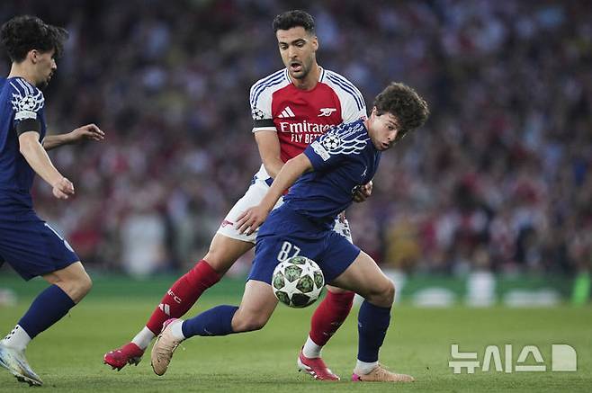 [런던=AP/뉴시스]PSG, 아스널과 UCL 준결승 1차전서 1-0 승리. 2025.04.29.