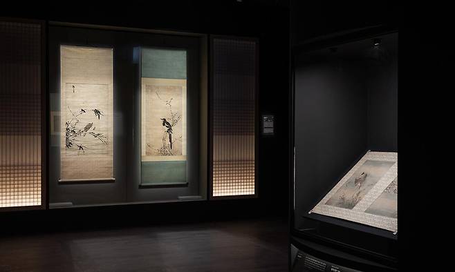 기획전 ‘화조미감’이 열리는 전시관 내부. 대구간송미술관 제공