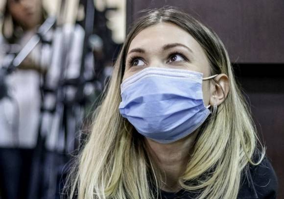 2021년 우크라이나 법정에 섰던 故 빅토리야 로시나 기자. 로이터=연합뉴스 자료사진.