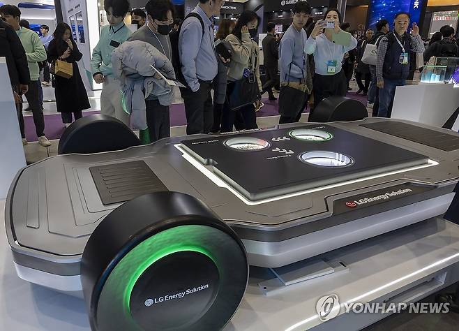 LG에너지솔루션 46시리즈 배터리 전기차 [연합뉴스 자료사진]