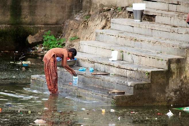 79ed9e2cf5d518986abce89547837565ba1bcf3c