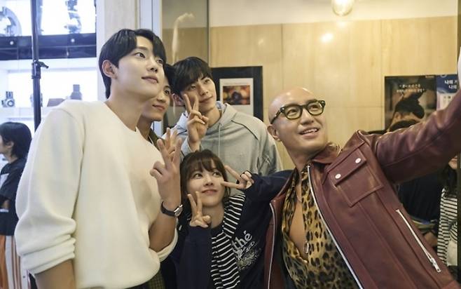 MBC 금토드라마 ‘바니와 오빠들’ 제공