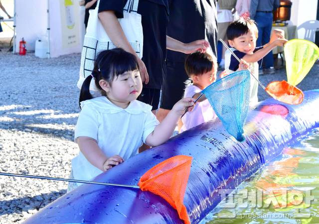 ▲'황룡강 뱃나드리축제'를 더욱더 풍성한 콘텐츠를 갖추고 다시 찾아왔다ⓒ장성군