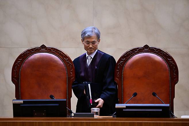 조희대 대법원장이 5월1일 서울 서초구 대법원에서 열린 이재명 더불어민주당 대선 후보의 공직선거법 위반 사건 상고심 선고 재판에 참석하고 있다. ⓒ 연합뉴스