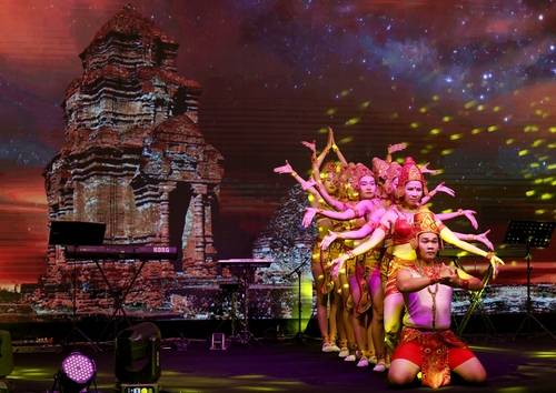 참파 전통무용 공연 [사진/임헌정 기자]