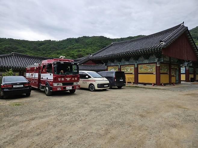 강원소방, 전통 사찰서 특별 경계근무 실시 [강원특별자치도소방본부 제공. 재판매 및 DB 금지]