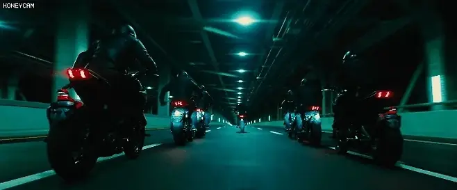 액션씬은 한국액션영화중 대담한 시도였다는 작품