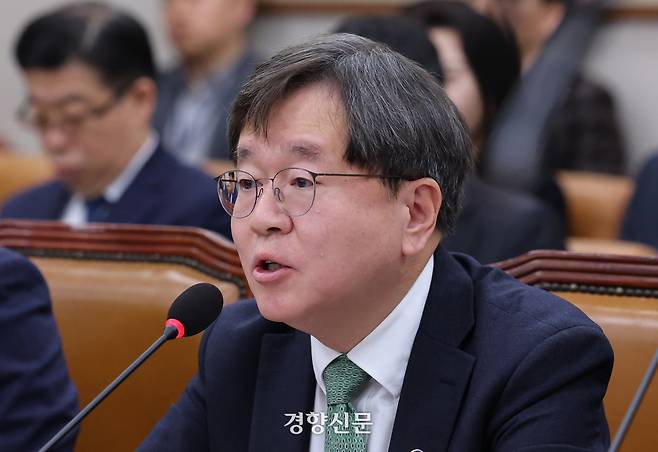 배형원 법원행정처 차장. 박민규 선임기자