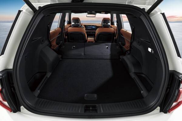 KGM 토레스 하이브리드 사진 KG 모빌리티