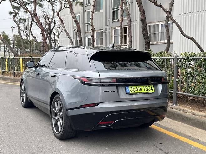 레인지로버 벨라 ⓒ데일리안 편은지 기자