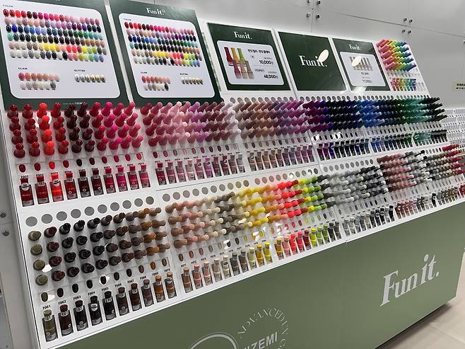 Many hues of nail polish are displayed at Nailcon Korea, at Coex in southern Seoul on April 25. (Park Jun-hee/The Korea Herald)