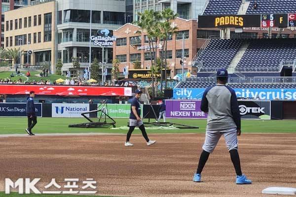 김하성은 현재 타격과 수비 훈련을 모두 소화하고 있다. 사진(美 샌디에이고)= 김재호 특파원