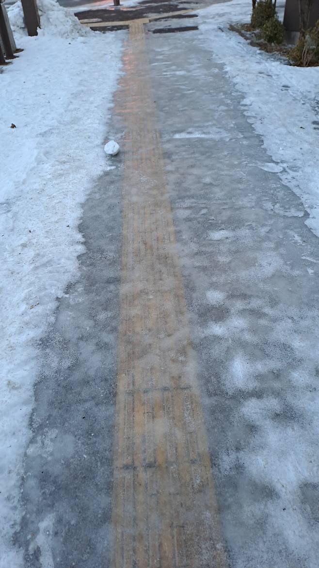 20250113_160241.heic.auto.jpg 겨울의 홋카이도 여행기 3편: 구시로