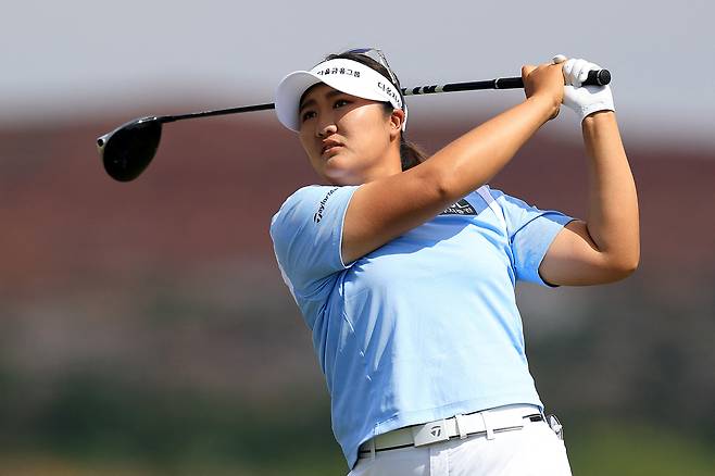 유해란이 4일(한국시간) 유타주 아이빈스의 블랙 데저트 리조트 골프코스에서 열린 LPGA 투어 블랙 데저트 챔피언십 3라운드 9번홀에서 티샷을 하고 있다. [AFP]